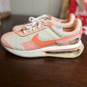 Size 9 - Nike Air Max Pre-Day SE Sun Club - Light Orewood Brown 2022